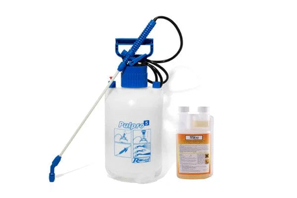 Teskad Anti-Floh-Komplettpaket, 500 ml mit 5-Liter-Sprühgerät für über 100 m²